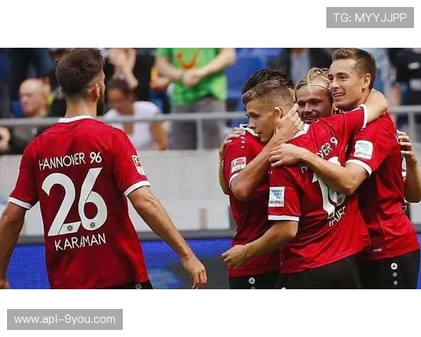 尤尔曼德:战胜本菲卡至关重要,对海登海姆充满敬意 尤尔曼德:战胜本菲卡至关重要,对海登海姆充满敬意