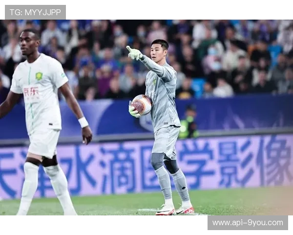 京鲁大战上演进球盛宴，法比奥瓦科金靴对决提前预演