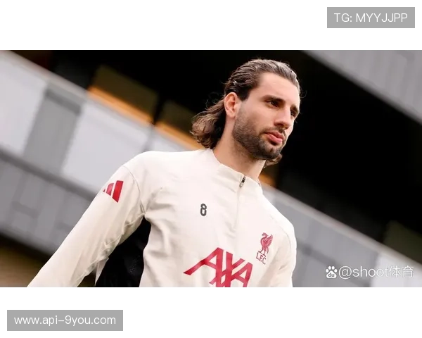 匈牙利主帅罗西透露索博斯洛伊梦想为皇马效力 匈牙利主帅罗西透露索博斯洛伊梦想为皇马效力